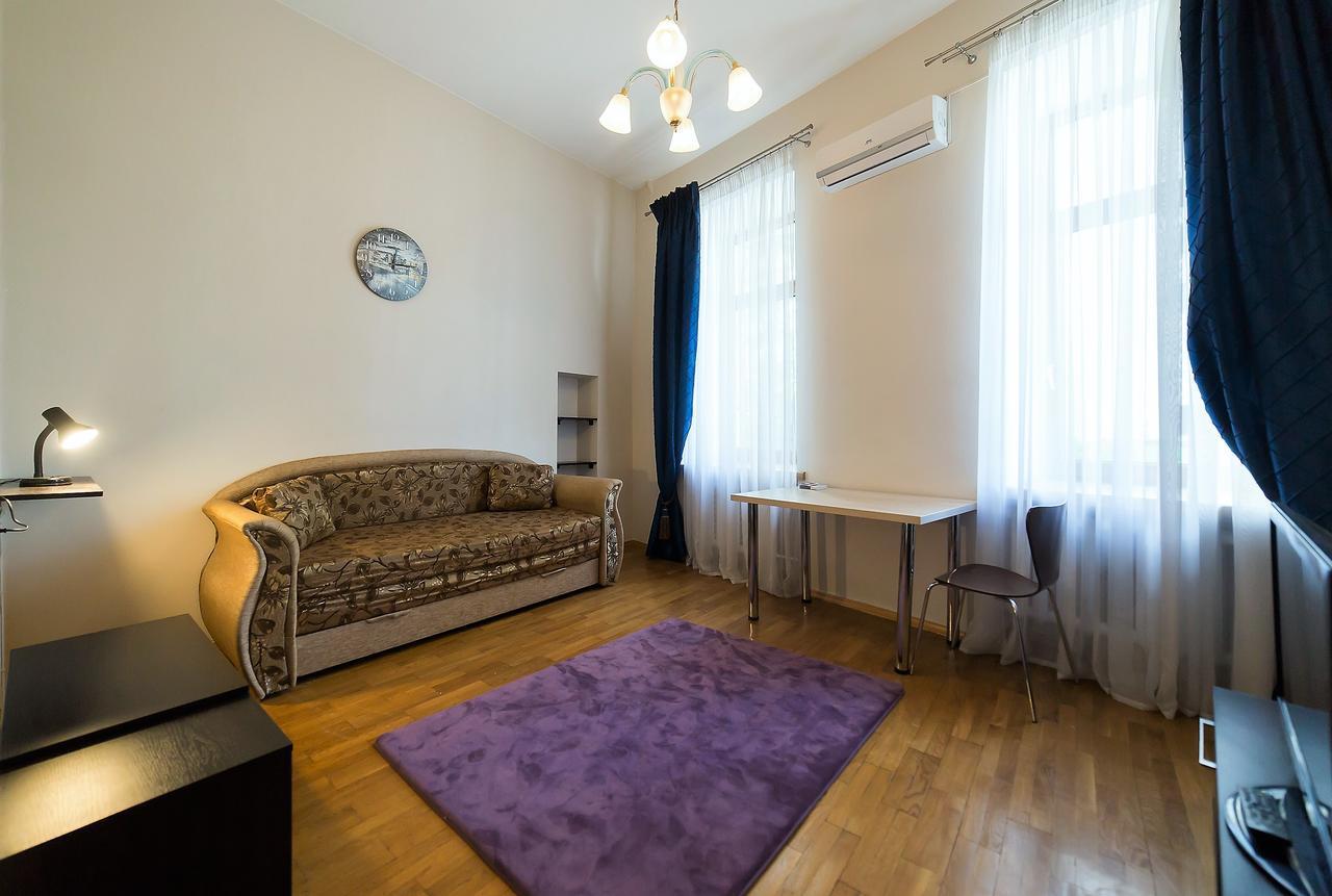 Cozy Apartment In Centre Of Kiev Eksteriør bilde
